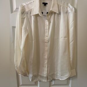 Ann Taylor Cream Women's Blouse  Size M NWT